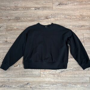 Women’s Black Crewneck Sweatshirt - Relaxed Everyday Pullover
